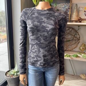 Lululemon Runderful Long Sleeve Incognito Camo HTR Black Rulu Running Top Size 4